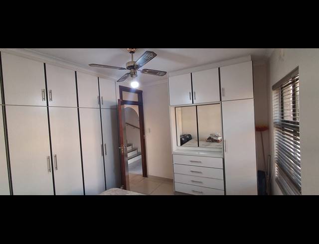 4 BEDROOM FREESTANDING FOR SALE IN MITCHELL VILLAGE